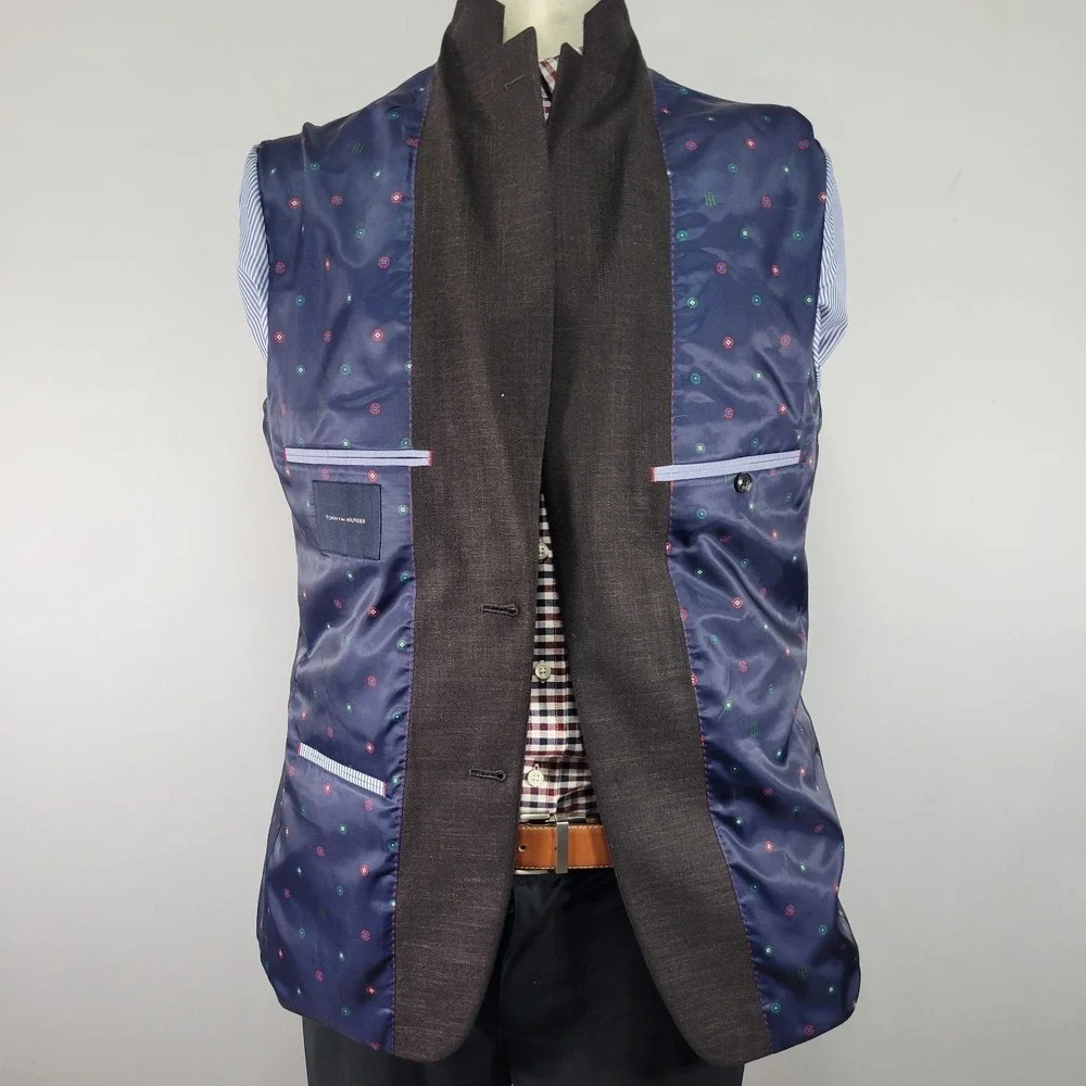 Tommy‎ Hilfiger Men's Sport Coat Blazer Two Button Dark Brown Poly Blend 40R
